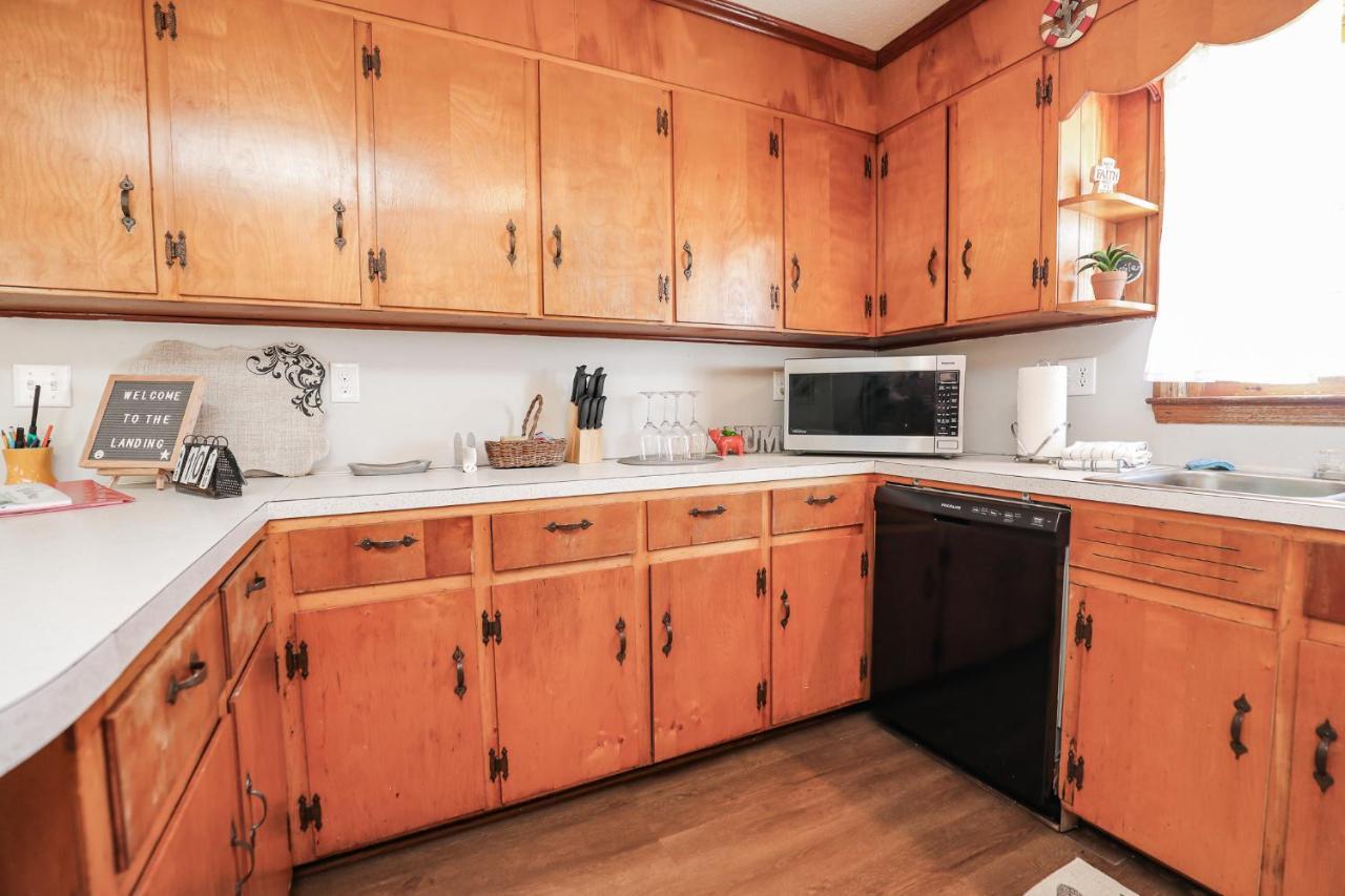 Spacious Home With Waterfront View-Welcome Pets Sneads Ferry ภายนอก รูปภาพ