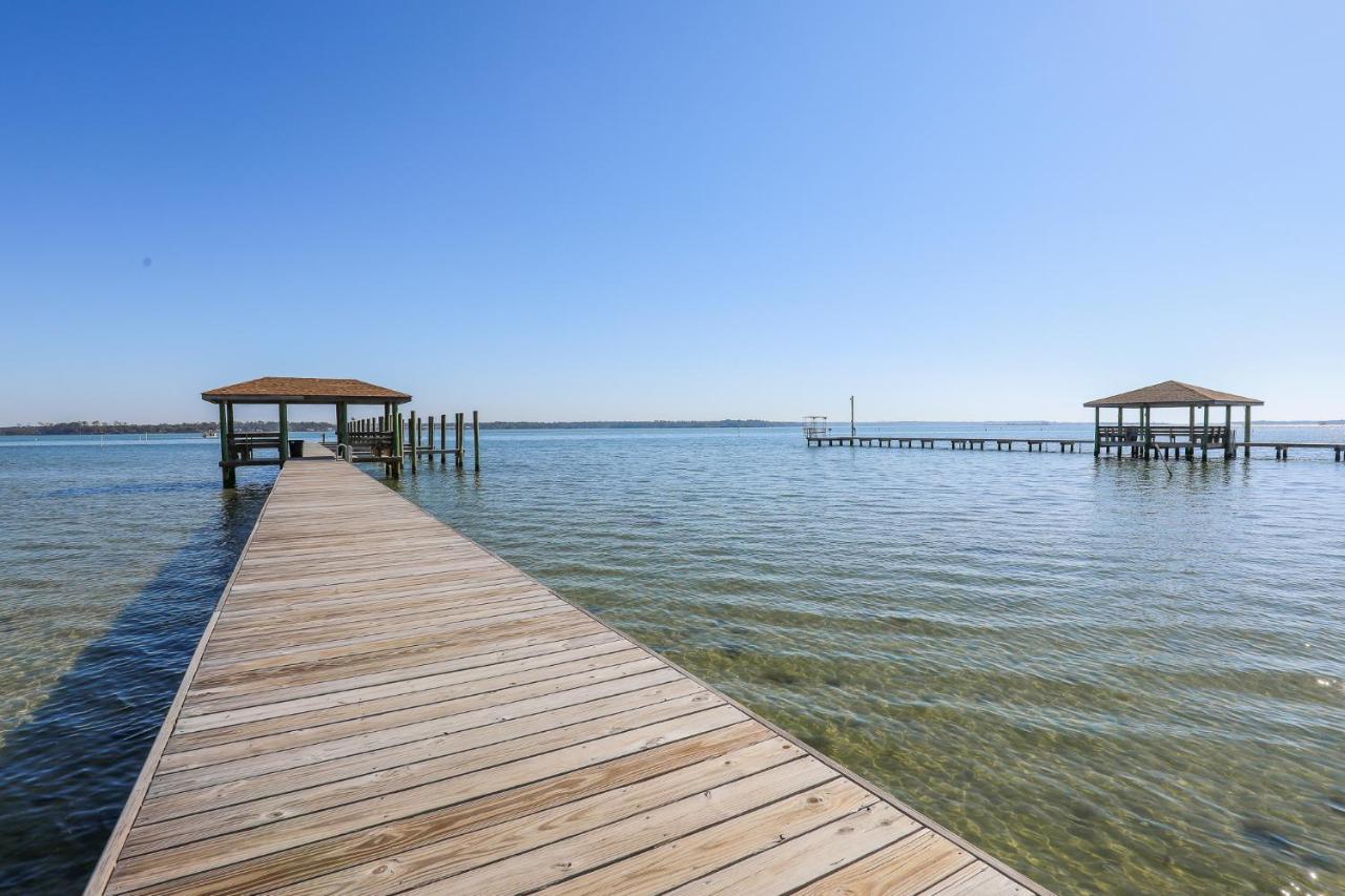 Spacious Home With Waterfront View-Welcome Pets Sneads Ferry ภายนอก รูปภาพ